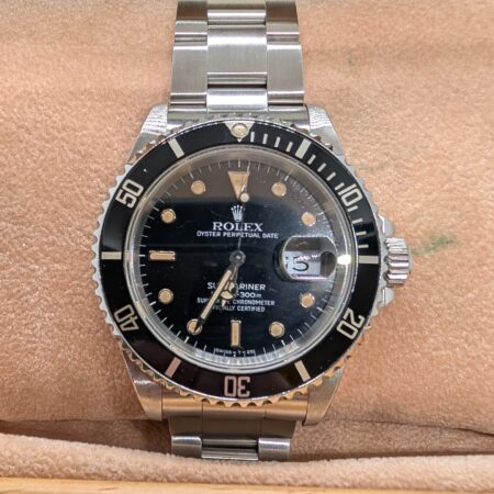 Rolex Submariner Date